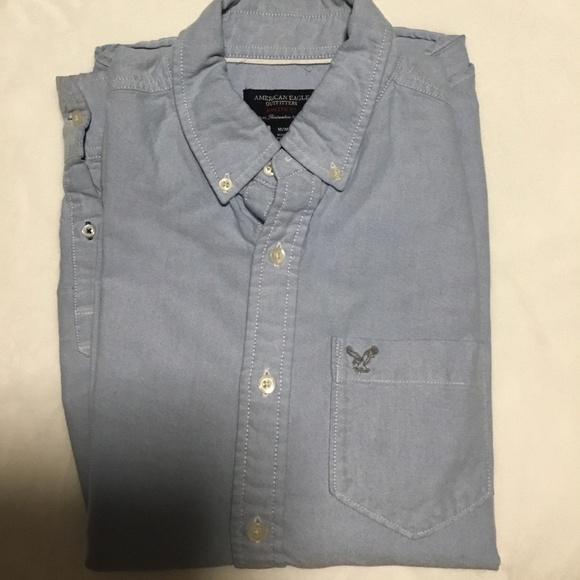 American Eagle - Picture 1 of 3